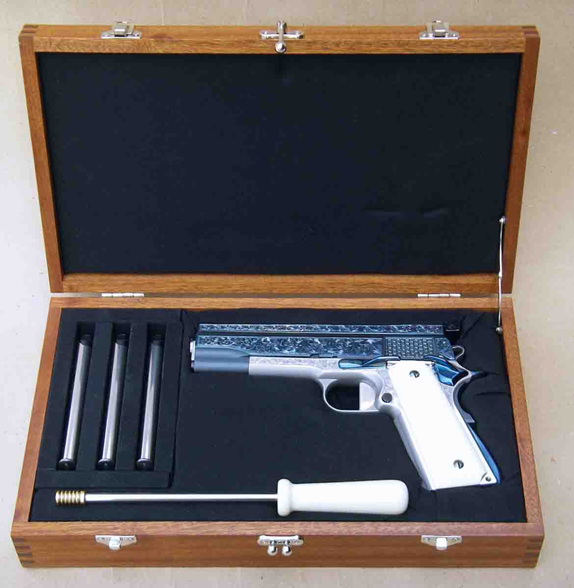 The custom Sitek 1911 was delivered in an attractive presentation box.